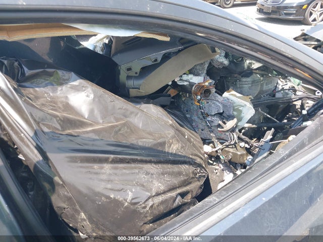 Toyota COROLLA L 2018 5YFBURHE5JP780408 Image 5