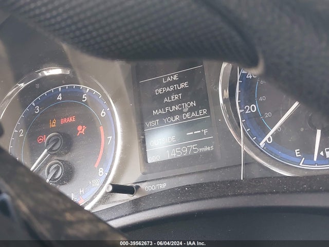 Toyota COROLLA L 2018 5YFBURHE5JP780408 Image 7