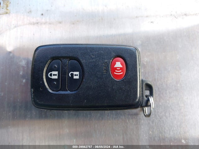 Toyota Prius Four 2015 JTDKN3DU4F1975970 Image 11