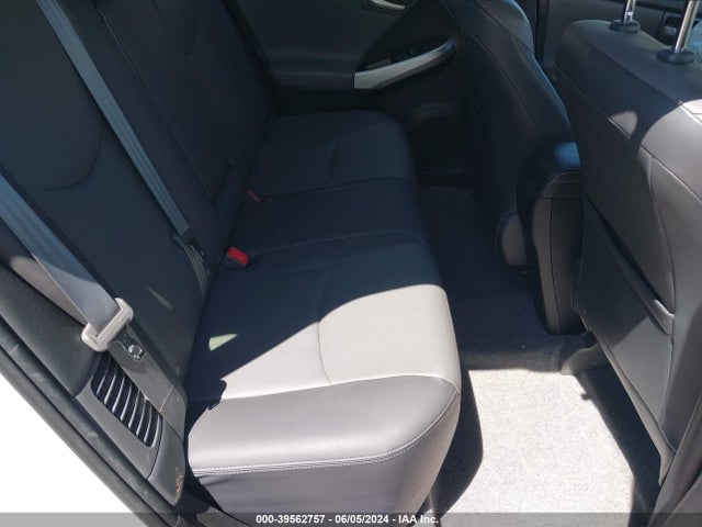 Toyota Prius Four 2015 JTDKN3DU4F1975970 Image 8