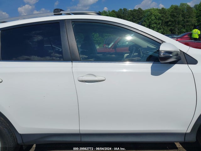 Toyota Rav4 Xle 2014 JTMRFREV2ED048467 Image 14