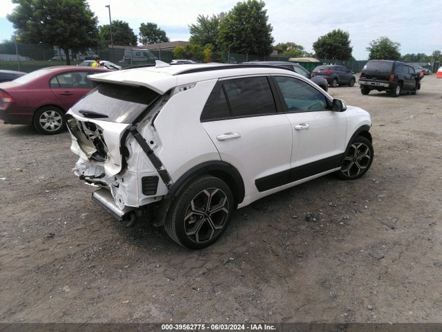 KIA Niro Ex Touring 2023 KNDCR3LE7P5044327 Image 4