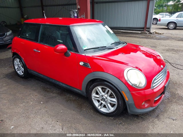 2011 MINI COOPER WMWSU3C57BT091191 Photo 0