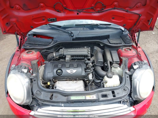 2011 MINI COOPER WMWSU3C57BT091191 Photo 9