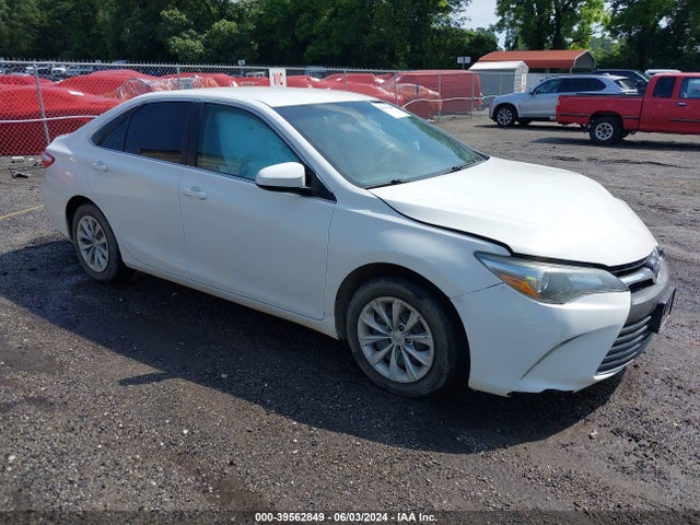 Toyota CAMRY LE 2015 4T4BF1FK9FR459990 главное изображение