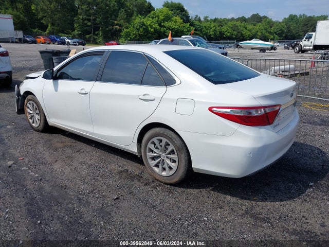 Toyota CAMRY LE 2015 4T4BF1FK9FR459990 Image 3