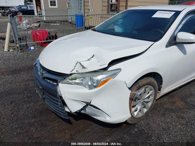 Toyota CAMRY LE 2015 4T4BF1FK9FR459990 Image 6