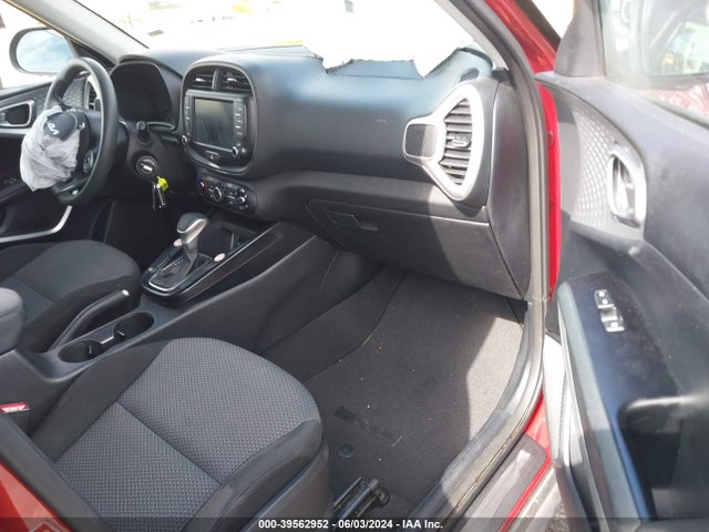 KIA SOUL LX 2022 KNDJ23AU5N7809252 Image 5