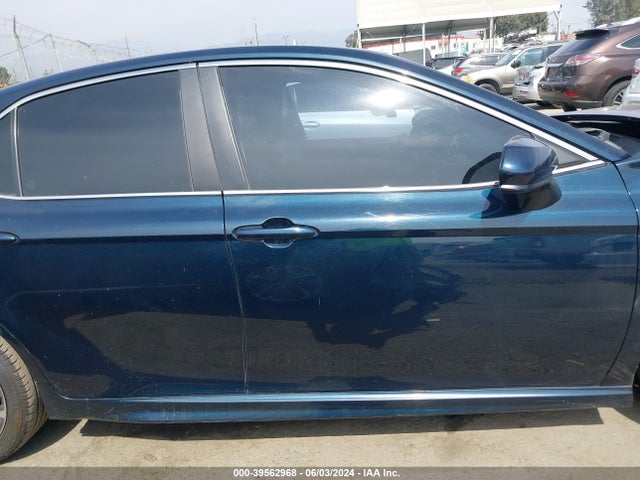 Toyota CAMRY SE 2020 4T1G11AK2LU932811 Image 13