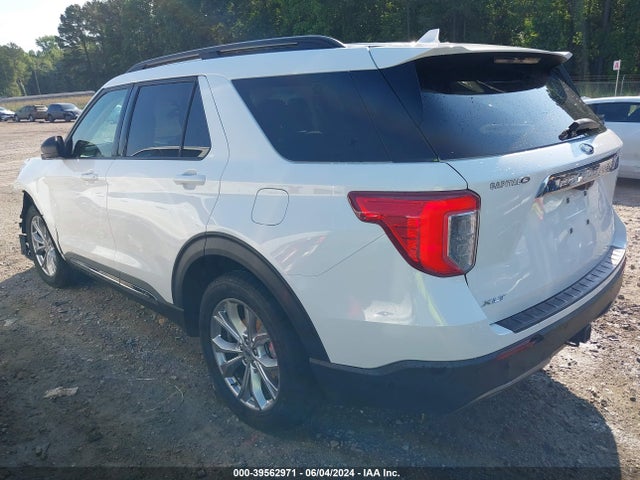 Ford EXPLORER XLT 2021 1FMSK7DH0MGA32368 Image 3