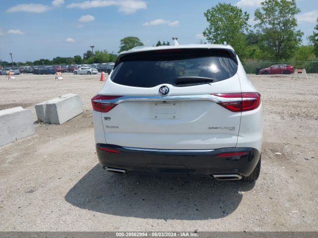 5GAEVAKWXJJ238918 Buick Enclave Essence