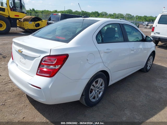 Chevrolet Sonic Ls Auto 2017 1G1JB5SH7H4174983 Image 15