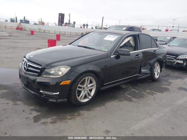 WDDGF4HBXEA942915 Mercedes-Benz C 250 Luxury/sport