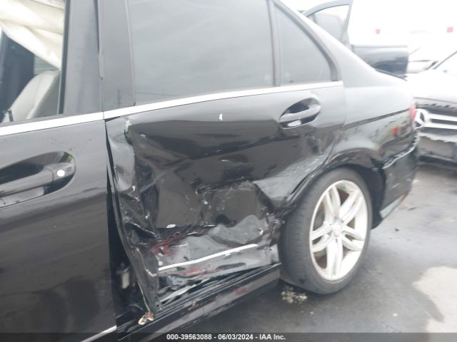 WDDGF4HBXEA942915 Mercedes-Benz C 250 Luxury/sport