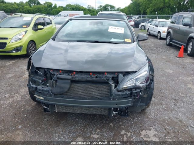 W04WT3N52GG154275 Buick Cascada Premium
