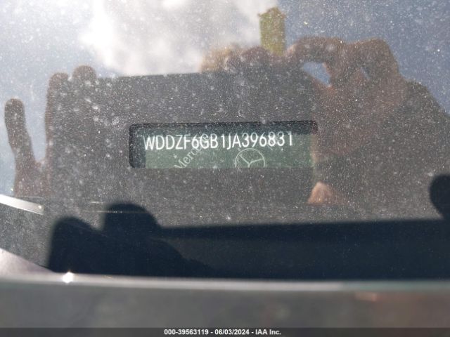 WDDZF6GB1JA396831 Mercedes-Benz E 400 4matic