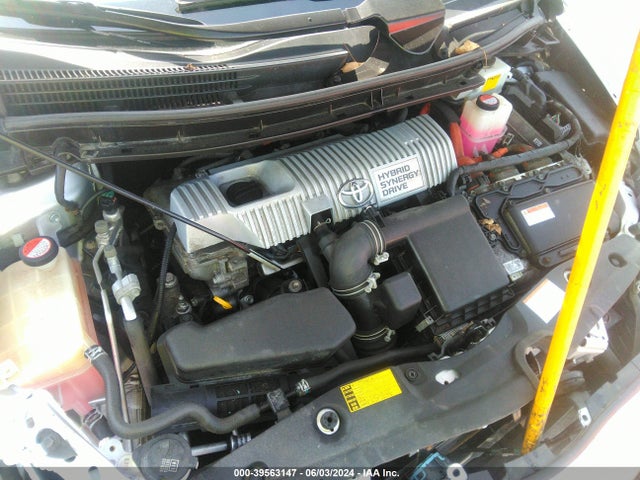 Toyota Prius Two 2015 JTDKN3DU8F1900236 Image 10