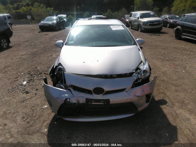 Toyota Prius Two 2015 JTDKN3DU8F1900236 Image 12