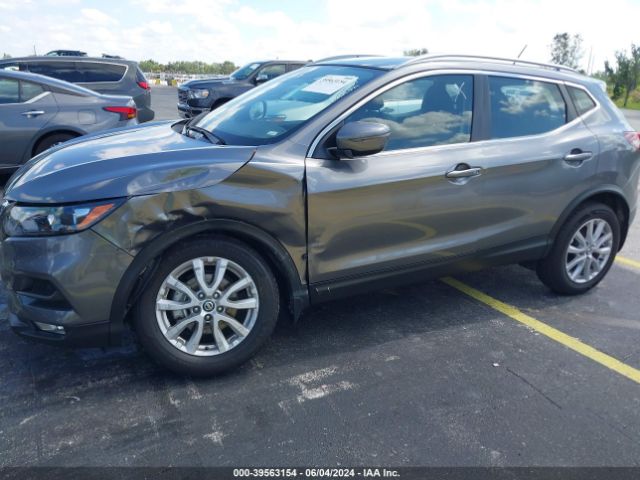 JN1BJ1BV7NW348826 Nissan Rogue Sport Sv Fwd Xtronic Cvt