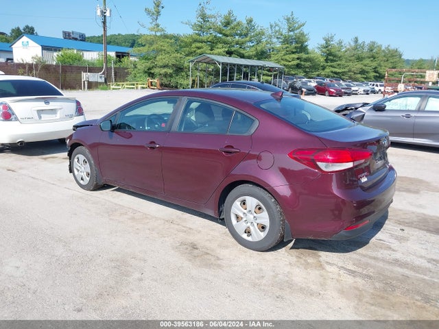 KIA FORTE LX 2018 3KPFK4A74JE239275 Image 3