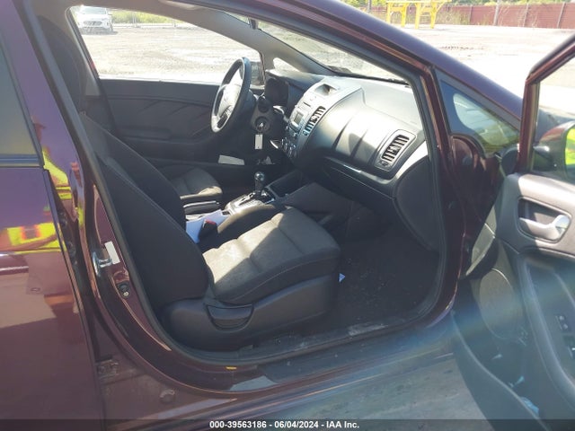 KIA FORTE LX 2018 3KPFK4A74JE239275 Image 5