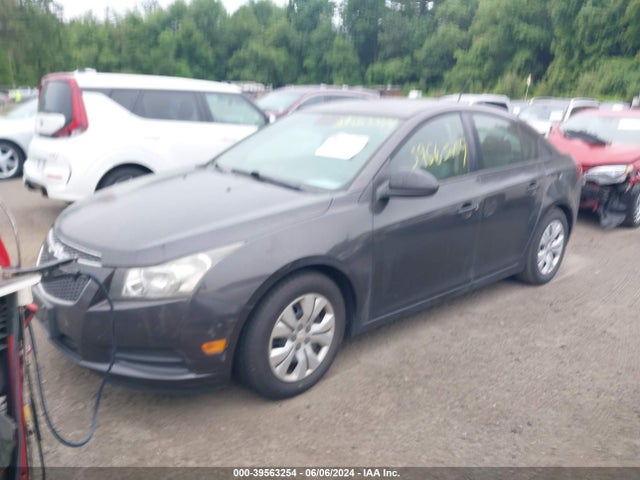 Chevrolet Cruze Ls Auto 2014 1G1PA5SG8E7151856 Image 2