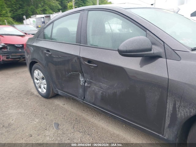 Chevrolet Cruze Ls Auto 2014 1G1PA5SG8E7151856 Image 6
