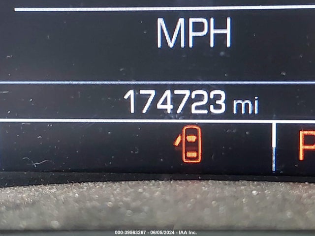 Chevrolet IMPALA 1LT 2017 2G1105SA9H9174781 Image 15