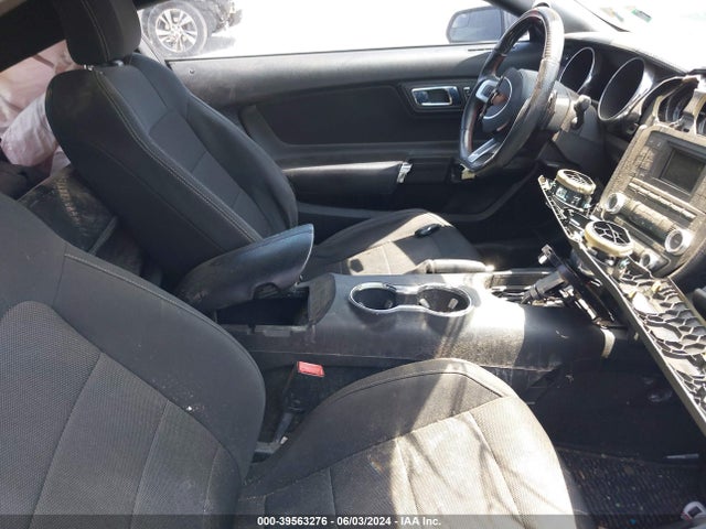 Ford Mustang V6 2016 1FA6P8AM0G5263792 Image 5