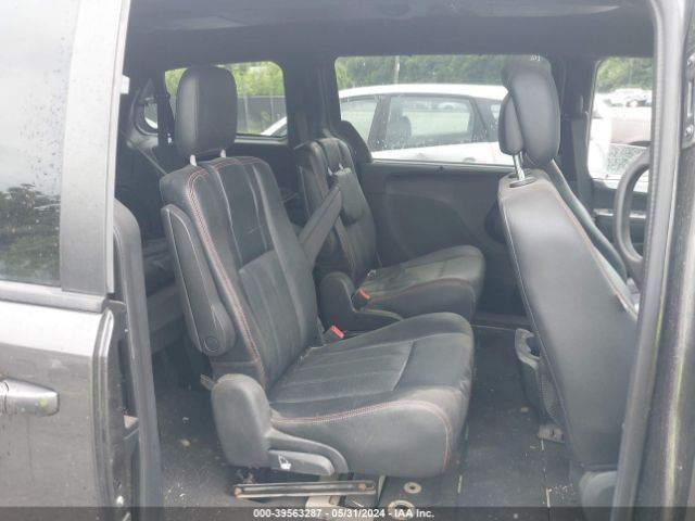 2C4RDGEG1KR760506 Dodge Grand Caravan Gt