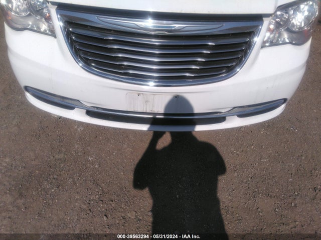2C4RC1BG8FR587772 Chrysler Town & Country Touring