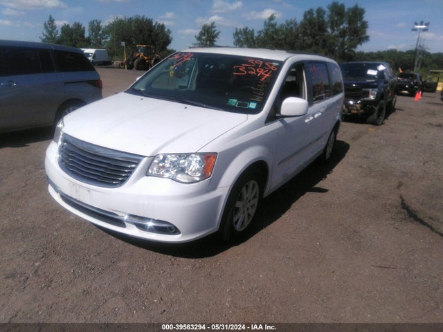 2C4RC1BG8FR587772 Chrysler Town & Country Touring