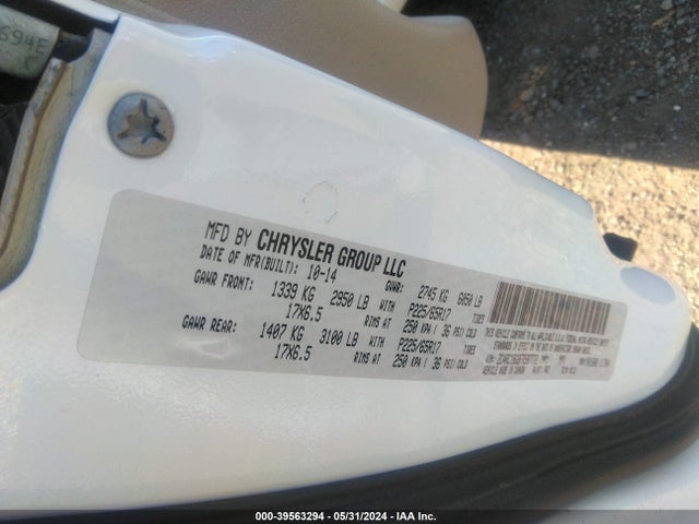 2C4RC1BG8FR587772 Chrysler Town & Country Touring