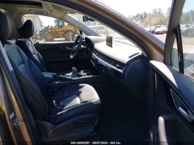 WA1LAAF71KD034832 Audi Q7 55 Premium