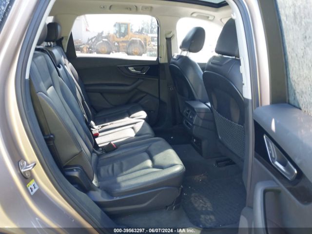 WA1LAAF71KD034832 Audi Q7 55 Premium