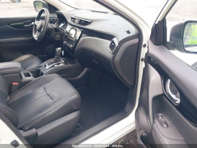 JN1BJ1CP2HW026681 Nissan Rogue Sport Sv