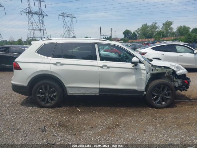 3VV2B7AX3NM175694 Volkswagen Tiguan 2.0t Se
