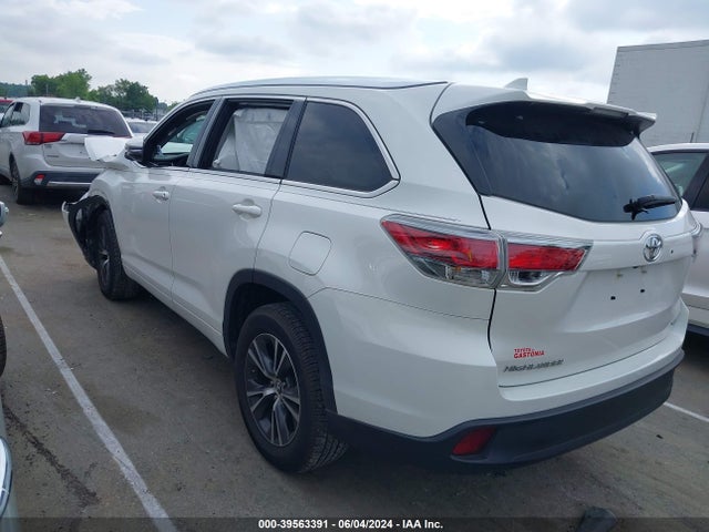 Toyota Highlander Xle V6 2016 5TDKKRFH8GS505571 Image 3