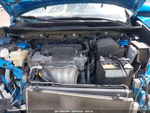 Toyota Rav4 Xle 2018 JTMRFREV3JD241639 Image 10