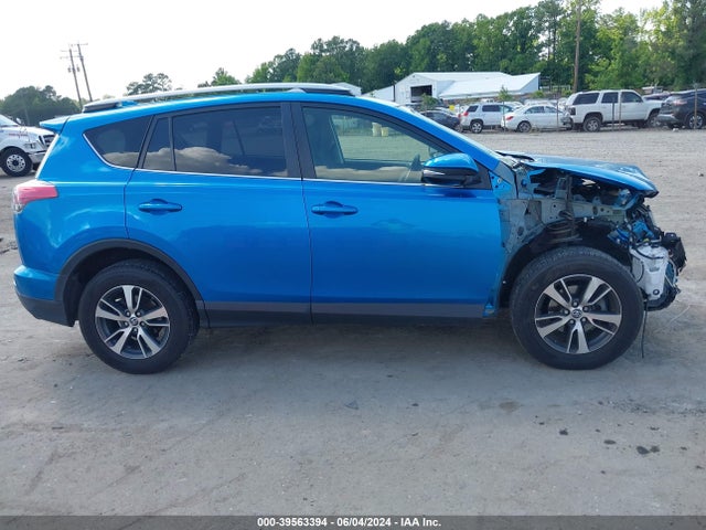 Toyota Rav4 Xle 2018 JTMRFREV3JD241639 Image 13