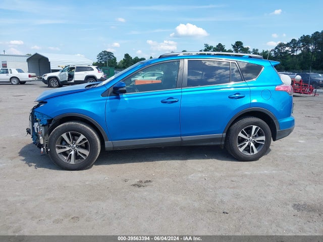 Toyota Rav4 Xle 2018 JTMRFREV3JD241639 Image 14