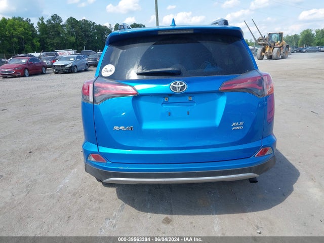 Toyota Rav4 Xle 2018 JTMRFREV3JD241639 Image 16