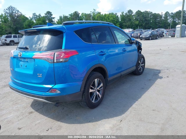 Toyota Rav4 Xle 2018 JTMRFREV3JD241639 Image 4
