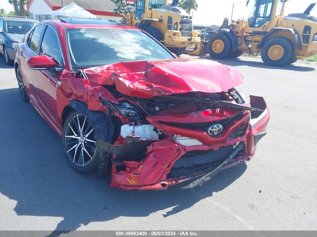 4T1T11AK7MU422471 Toyota CAMRY SE