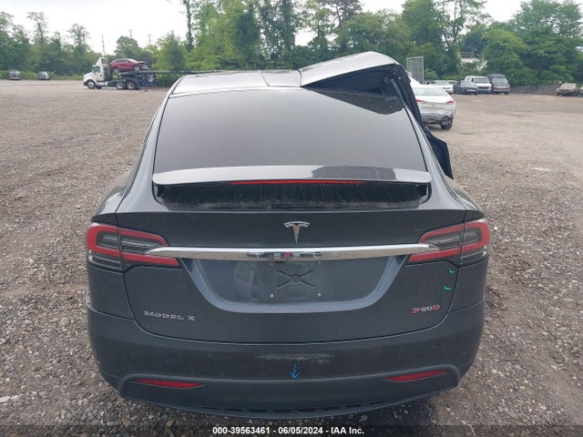 Tesla Model X 75d/p100d/p90d 2016 5YJXCBE45GF001301 Image 16