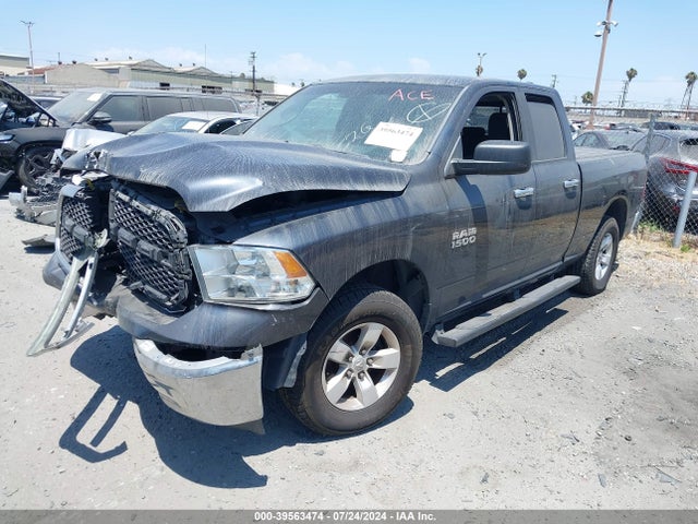 1C6RR7GG7HS583294 RAM 1500 Slt Quad Cab 4x4 6'4 Box