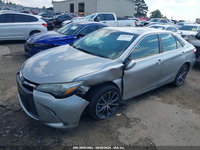 Toyota CAMRY XSE 2016 4T1BF1FK3GU529849 Image 2