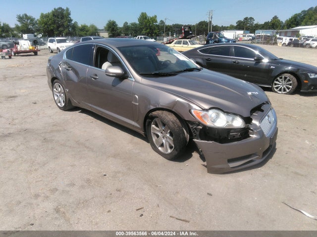 2011 JAGUAR XF SAJWA0FBXBLS12519 Photo 0
