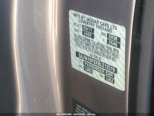 2011 JAGUAR XF SAJWA0FBXBLS12519 Photo 8