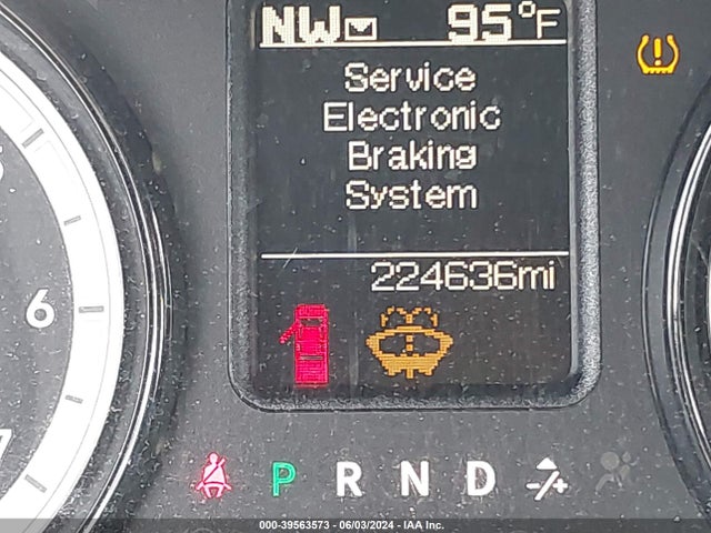 RAM 1500 Express  4x4 5'7 Box 2018 1C6RR7KT7JS314383 Image 16